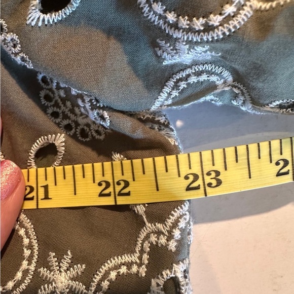 Green shift Dress with White Eyelet lace design 18 - Picture 3 of 7